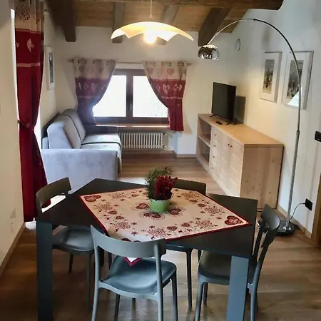 Fohre 1748 Gressoney-La-Trinite